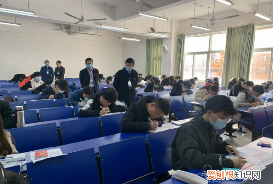 大学生怎么学习英语,大学生怎么学好英语方法技巧
