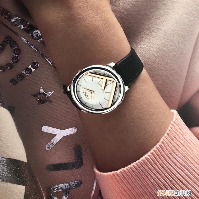 不只有小怪兽的FENDI腕表