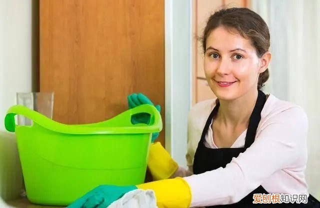 怎么治蟑螂最有效,怎么才能彻底灭掉蟑螂并防止再生