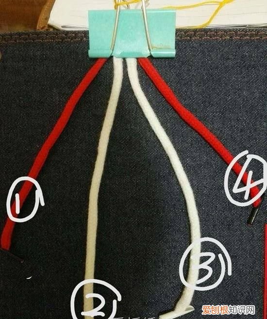 四股头发编辫方法,编四股辫子的方法视频