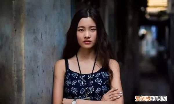 女人一定要戴银手镯,女性长期戴银手镯有什么好处