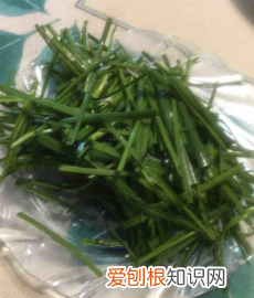 金针菇炒韭菜家常做法,韭菜金针菇怎么炒好吃