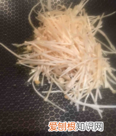 金针菇炒韭菜家常做法,韭菜金针菇怎么炒好吃