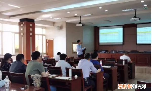 驻点和极值点的关系，什么是驻点和极值点的关系