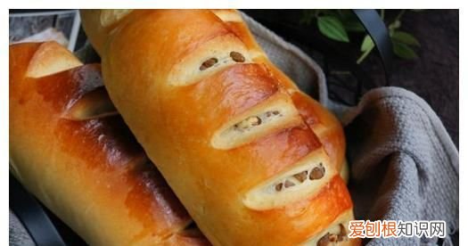 刚蒸好的面包怎么保存,烤好的面包怎么保存第二天吃