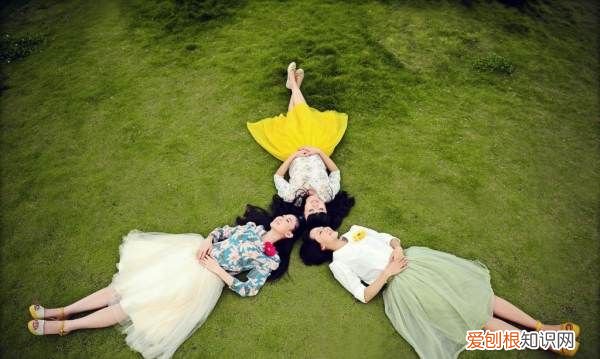 如何正确与女友闺蜜相处,女朋友的闺蜜要不要好好相处