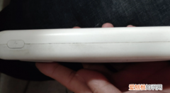 充电宝鼓包怎么扔，鼓起来的充电宝如何处理掉呢