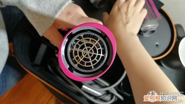 戴森 Dyson Airwrap 是否值得买