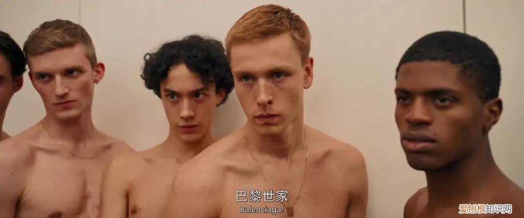 雅各布·约克斯特出镜 EMPORIO ARMANI 内裤广告