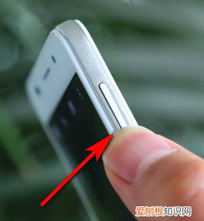 电视投屏怎么调，qq浏览器投屏怎么控制音量