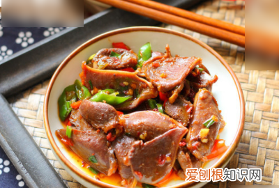 鸭胗怎么炒最好吃，鸭肫怎么炒又好吃又嫩