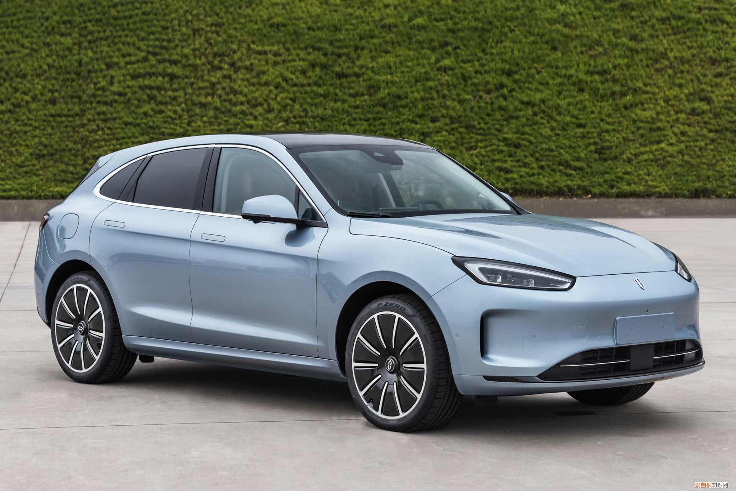 华为问界M5 EV、问界M7车型调价