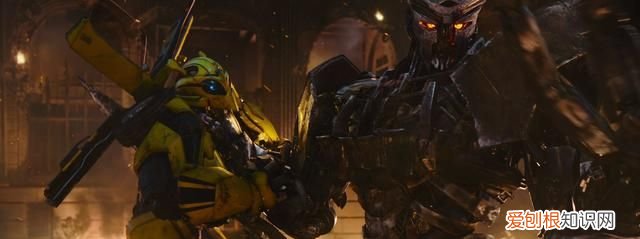 变形金刚超能勇士崛起名场面