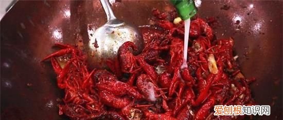 小龙虾的虾黄到底能不能食用