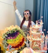 徐梦洁是什么公司的，何泓姗和费启鸣演过什么剧