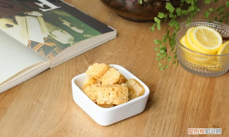 石蜂糖是什么做成的