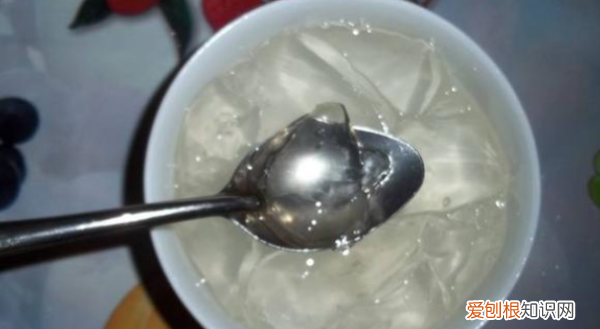 白凉粉是什么原料，白凉粉是什么组成的