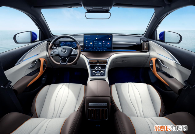 比亚迪宋pro油电混合价格及图片