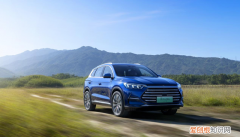 比亚迪宋pro油电混合价格及图片