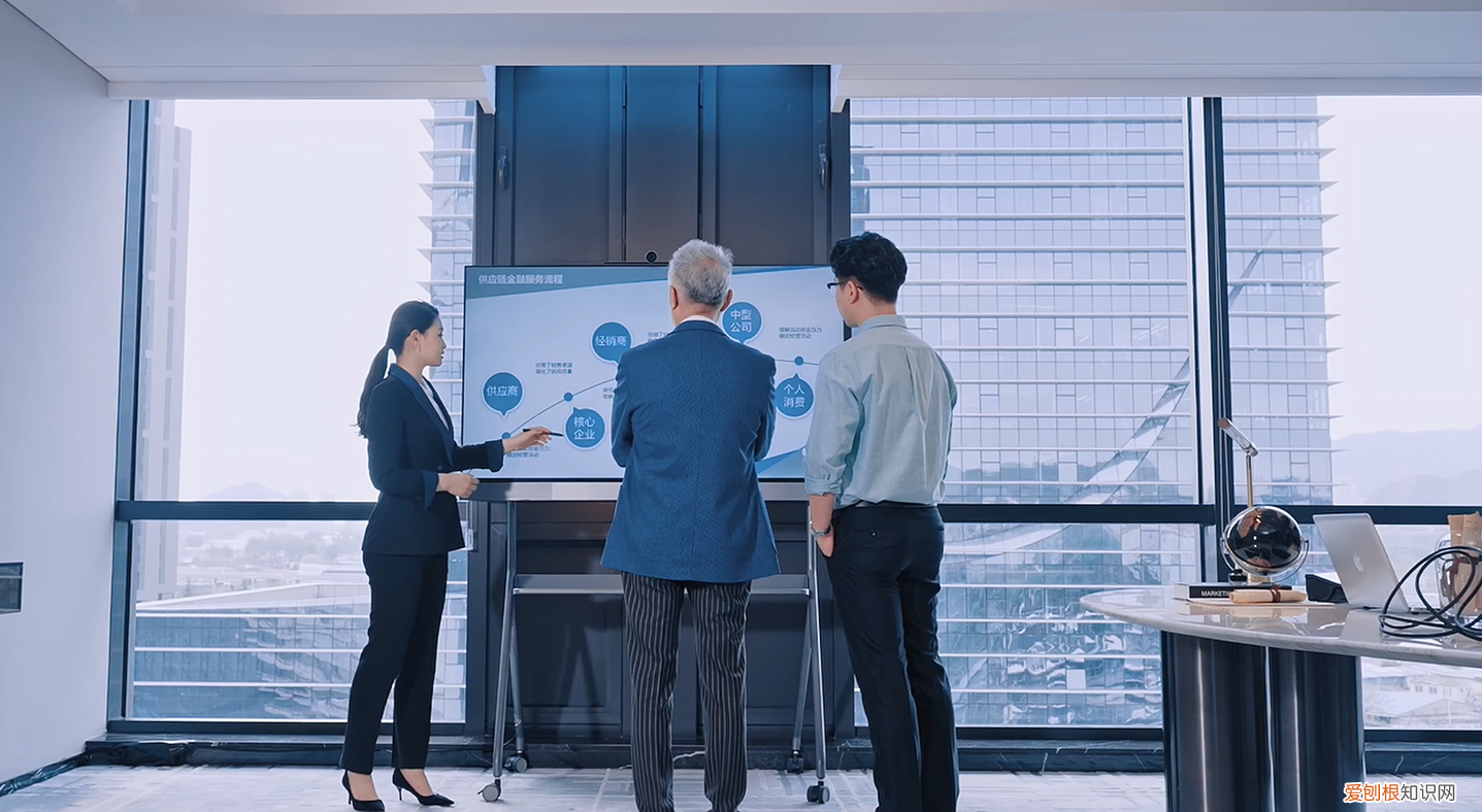 惊艳亮相!海信Vision Hub会议平板