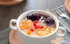 保温杯可以泡麦片，银耳保温一夜可以吃吗