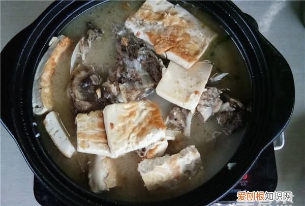 砂锅豆腐汤的做法，天津的砂锅豆腐的汤怎么个做法好吃