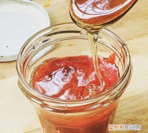 熬草莓酱水放多了怎么办，草莓酱用铁锅烧后铁锅怎么处理