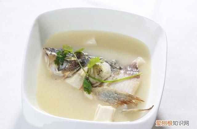 鱼头豆腐汤隔天能喝吗,鱼头豆腐汤里的豆腐能吃