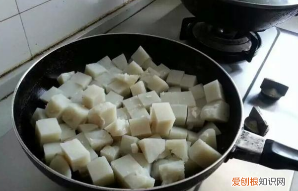 怎么自己制作好吃的焖子,如何制作好吃的猪头肉焖子