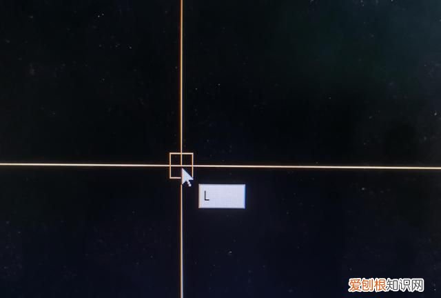 如何在cad中输入坐标点,CAD如何输入坐标点和点名