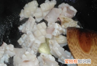 鱿鱼既简单又好吃的做法，鱿鱼怎么做好吃又简单的家常做法