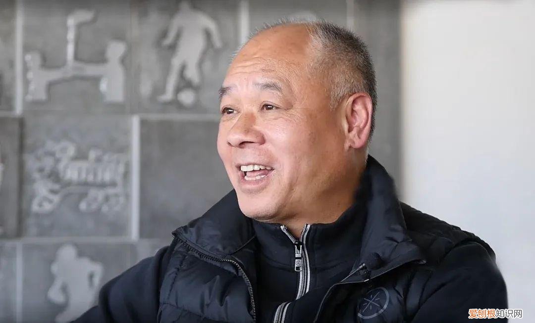 英国百年鞋履Clarks,可能要姓李了