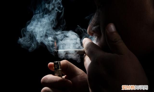 一次性戒烟身体会有什么反应,戒烟最有效的方法不要一次性戒