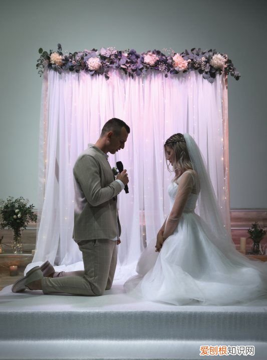 7年是什么婚,结婚7年是什么婚?送什么结婚七周年纪念礼物?