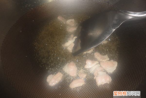 如何做出好吃的萝卜炖土豆,土豆炖胡萝卜怎么炖好吃又简单