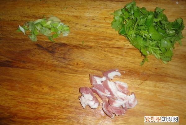 如何做出好吃的萝卜炖土豆,土豆炖胡萝卜怎么炖好吃又简单