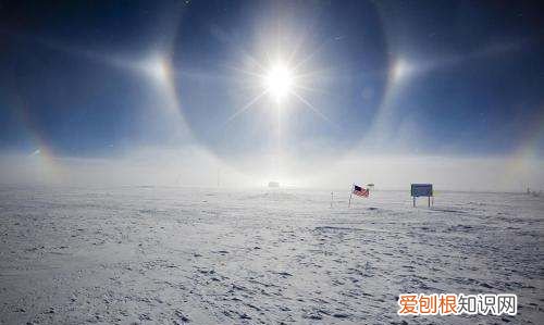 极昼极夜的国家怎么生活,南北极圈出现极昼极夜的时间