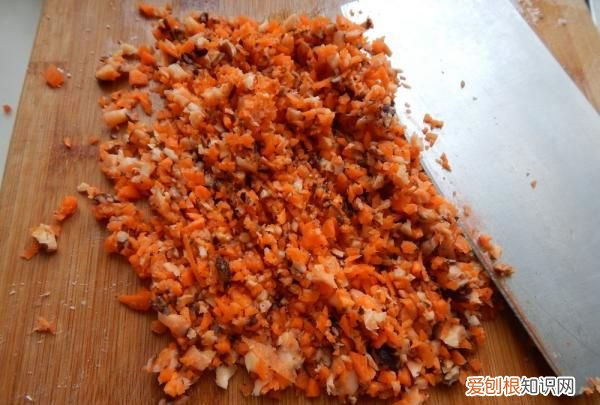 炸豆腐丸子的家常做法