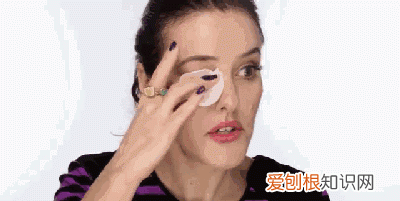 林允拿肥皂洗手液洗脸,林允自曝肥皂洗脸