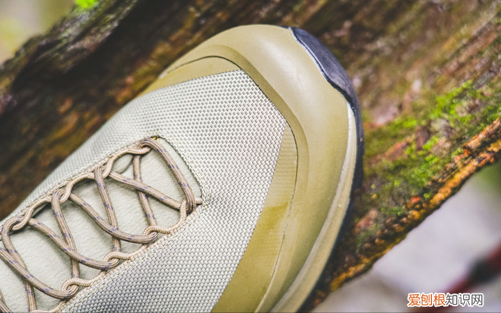户外玩家钟爱的顶级品牌始祖鸟ARC’TERYX登山鞋的测评