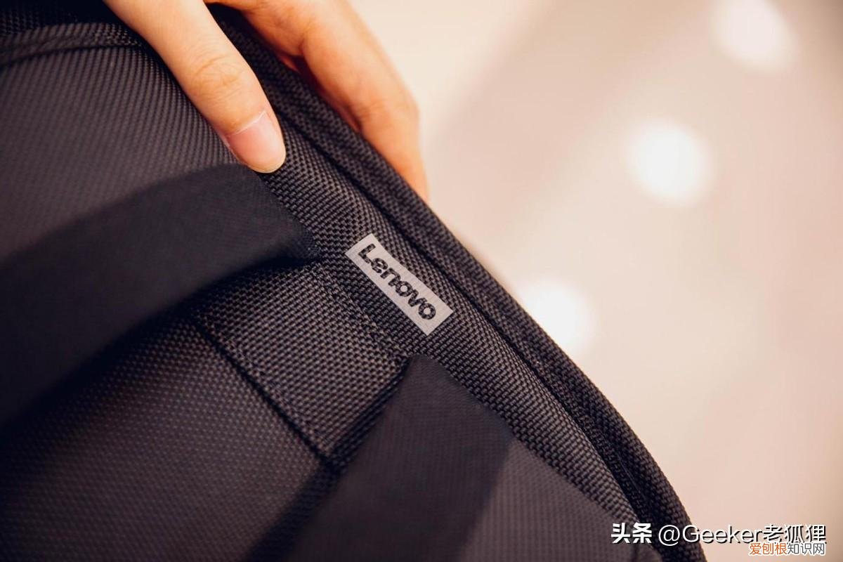 ThinkPad 30周年爆款背包,通勤路上的好伙伴