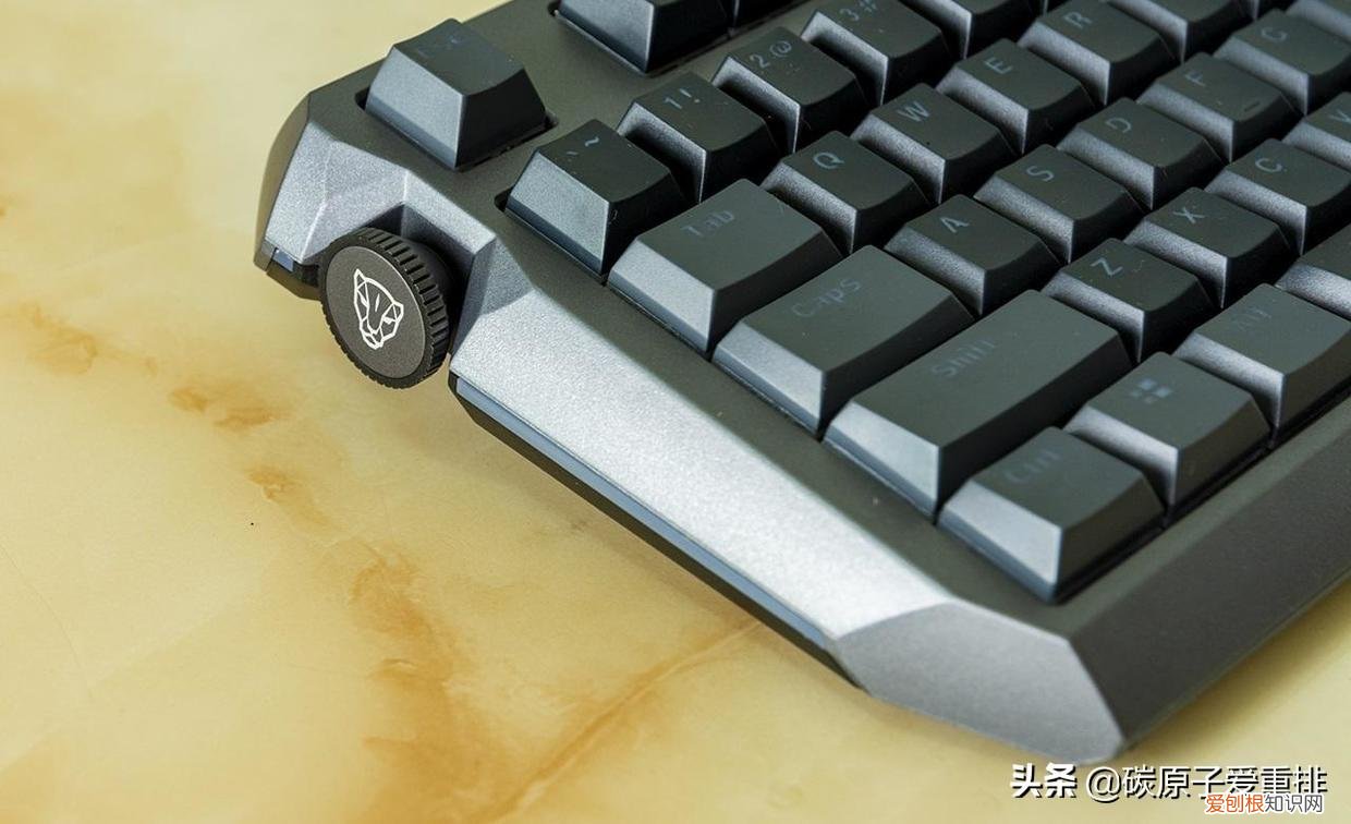 MOTOSPEED摩豹CK80机械键盘体验