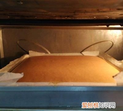 8个鸡蛋古早蛋糕做法最佳配方 如何做简单又好吃的古早蛋糕