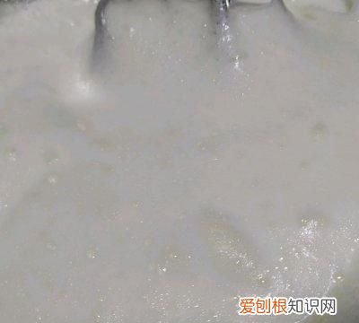 8个鸡蛋古早蛋糕做法最佳配方 如何做简单又好吃的古早蛋糕