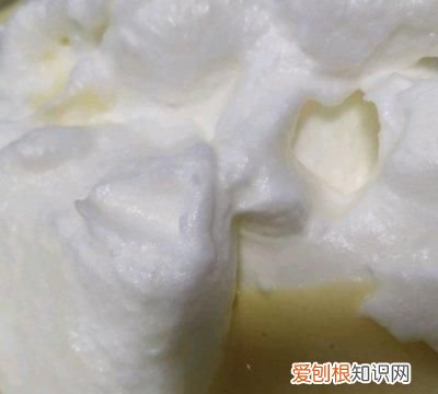 8个鸡蛋古早蛋糕做法最佳配方 如何做简单又好吃的古早蛋糕