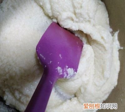 8个鸡蛋古早蛋糕做法最佳配方 如何做简单又好吃的古早蛋糕