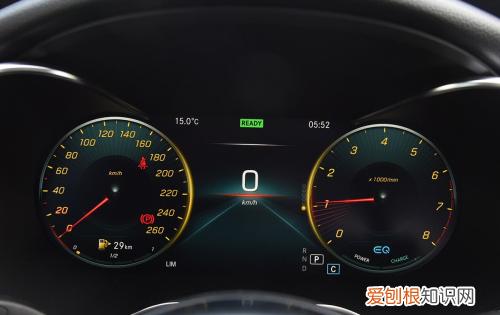 奔驰座椅加热怎么使用，奔驰e300座椅加热旁边是什么