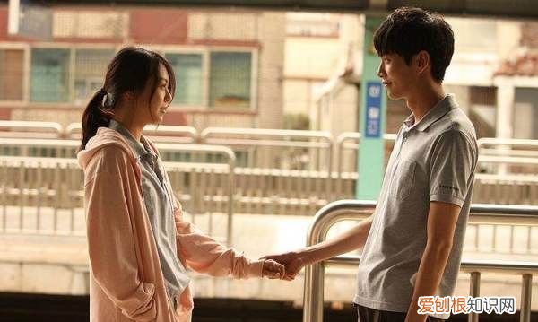 在感情中太卑微了怎么办，如何让女朋友获得归属感恋爱手册