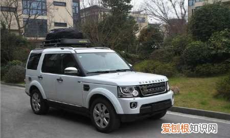 suv车顶行李架怎么用，suv车顶行李架怎么放东西
