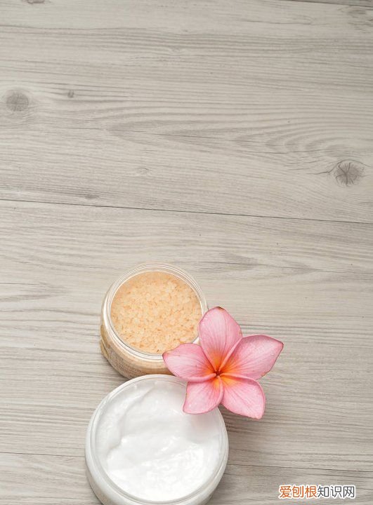 红枣发糕怎么做，枣发糕的家庭的做法